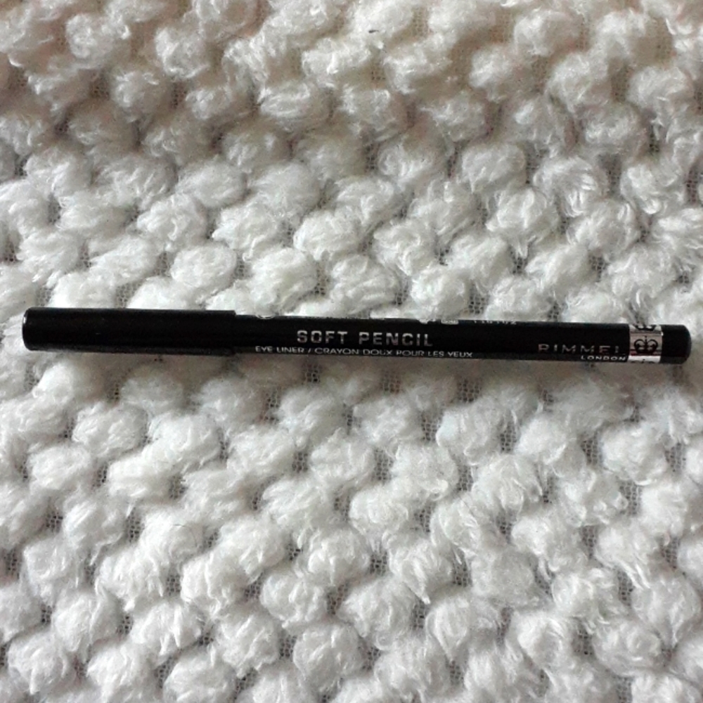 Rimmel London cosmetic bundle - Picture 5 of 5